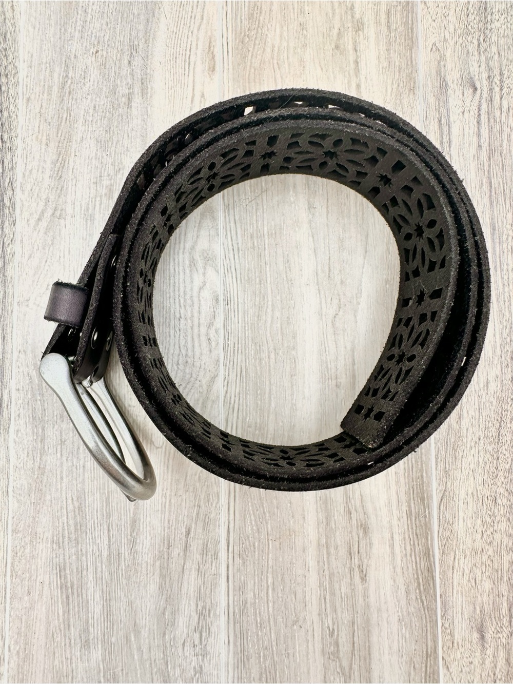 Lucky Brand Brown Leather Cutout Perferrated Boho Belt 90s Y2K | Size L - Picture 3 of 11